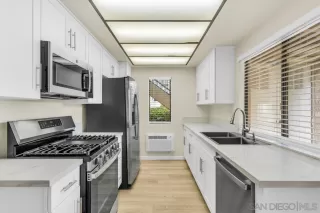 Photo #5: 260009765 Listing 