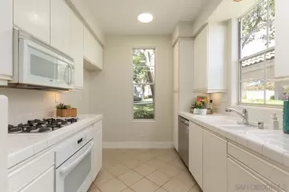 Photo #4: 260009766 Listing 