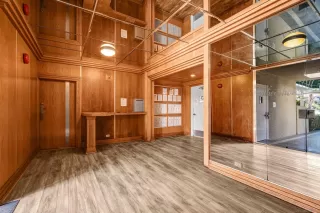 Photo #3: 260009767 Listing