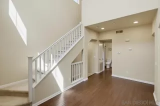 Photo #6: 260009778 Listing 