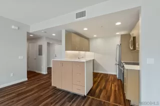 Photo #5: 260009784 Listing 