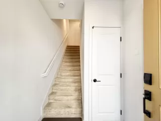 Photo #3: 260009798 Listing 