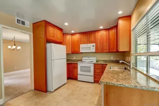 Photo #6: 260009799 Listing 