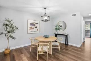 Photo #6: 260009804 Listing 