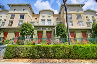 Photo #2: 260009816 Listing 