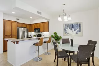 Photo #6: 260009816 Listing 