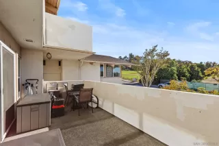 Photo #5: 260009820 Listing 