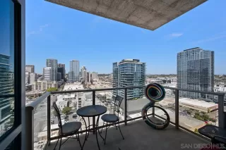 Photo #5: 260009834 Listing 