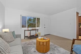 Photo #3: 260009849 Listing 