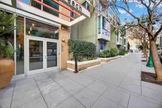 Photo #4: 260009861 Listing 