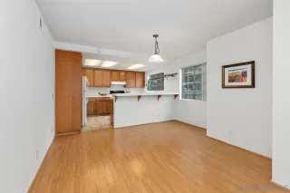 Photo #2: 260009870 Listing 