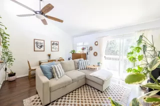 More Details about MLS # 260009872 : 4211 IOWA ST UNIT 6