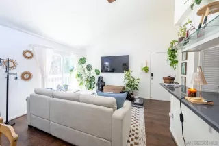 Photo #2: 260009872 Listing 