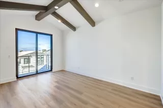 Photo #5: 260009877 Listing 