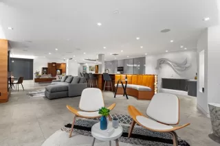 Photo #5: 260009885 Listing 