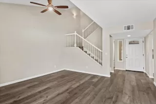 Photo #2: 260009887 Listing 