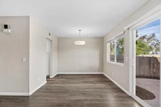 Photo #3: 260009887 Listing 