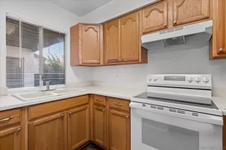 Photo #5: 260009895 Listing 