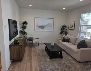 Photo #2: 260009896 Listing 