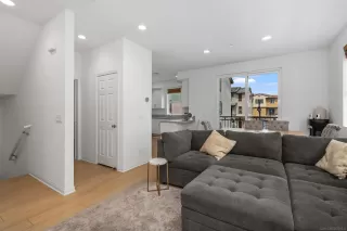 Photo #5: 260009905 Listing 