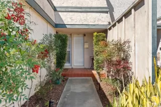 Photo #3: 260009917 Listing 