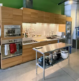 Photo #1: 260009926 Listing 