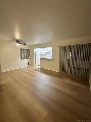 Photo #6: 260009932 Listing 