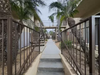 Photo #5: 260009933 Listing 