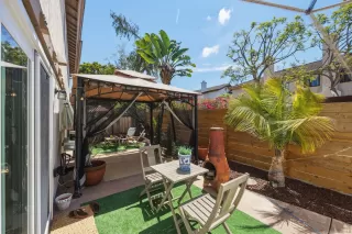 Photo #4: 260009938 Listing 