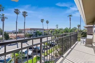 More Details about MLS # 260009964 : 5367 LA JOLLA BLVD UNIT 60