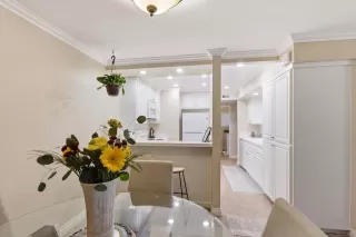 Photo #6: 260009967 Listing 