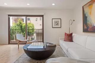 Photo #5: 260010015 Listing 