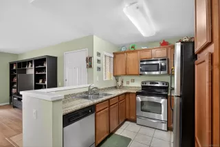 Photo #6: 260010087 Listing 