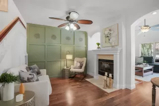 Photo #5: 260010090 Listing 