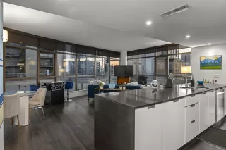 Photo #6: 260010137 Listing 