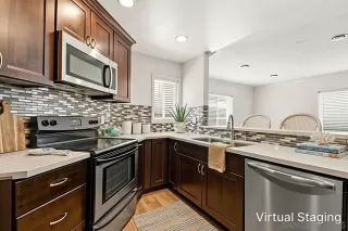 Photo #5: 260010138 Listing 