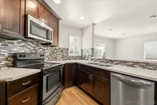 Photo #6: 260010138 Listing 