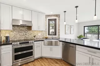 Photo #5: 260010139 Listing 