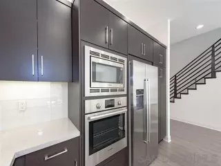 Photo #4: 260010145 Listing 