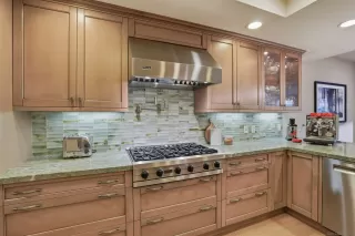 Photo #2: 260010157 Listing 