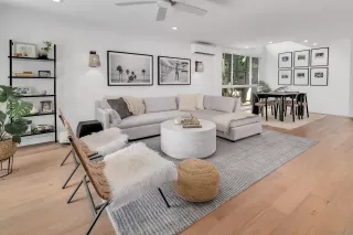 Photo #2: 260010167 Listing 