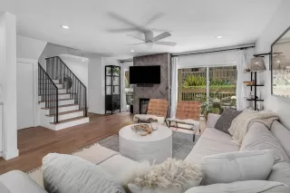 Photo #4: 260010167 Listing 