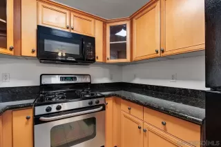 Photo #6: 260010177 Listing 