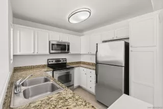 Photo #4: 260010218 Listing 