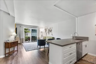 Photo #1: 260010238 Listing 