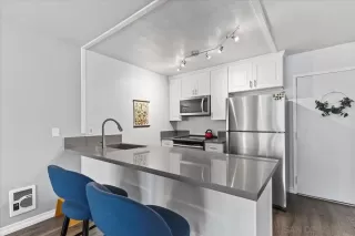 Photo #5: 260010238 Listing 