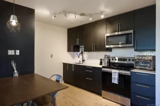 Photo #6: 260010241 Listing 