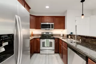 Photo #5: 260010277 Listing 