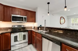 Photo #6: 260010277 Listing 