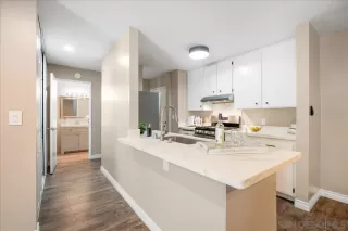 Photo #3: 260010279 Listing 